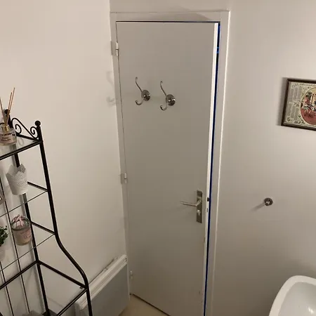 Le Clos Leonard Lägenhet *