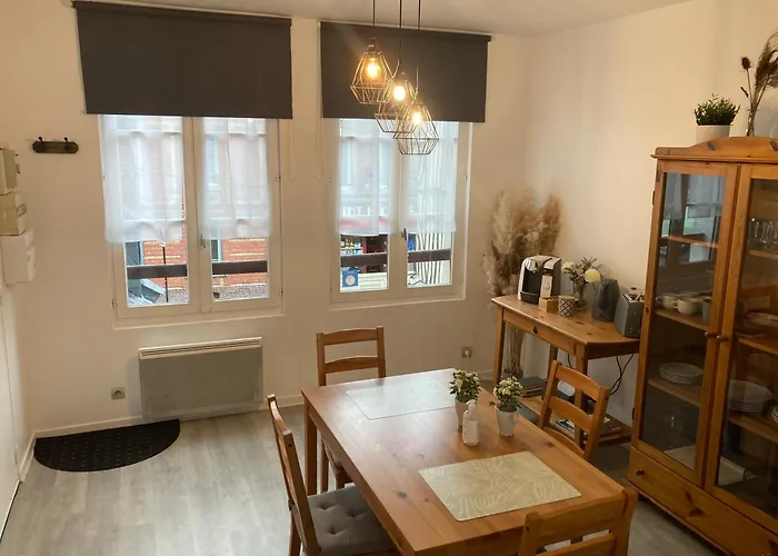 Le Clos Leonard Lägenhet *